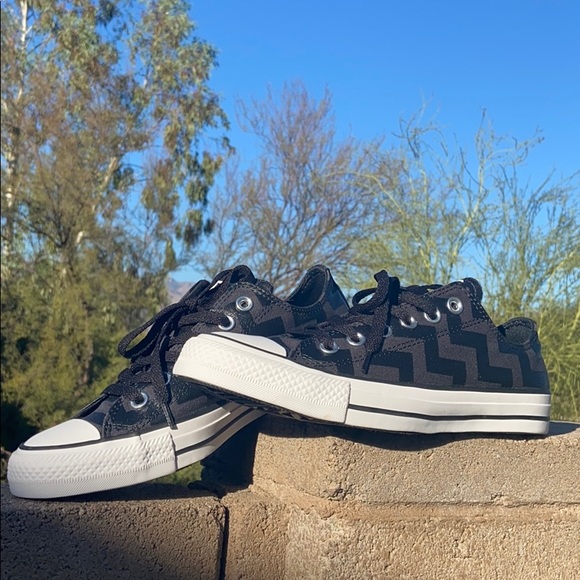 New Zig Zag Shimmer Converse All Stars 7.5 - Picture 3 of 14